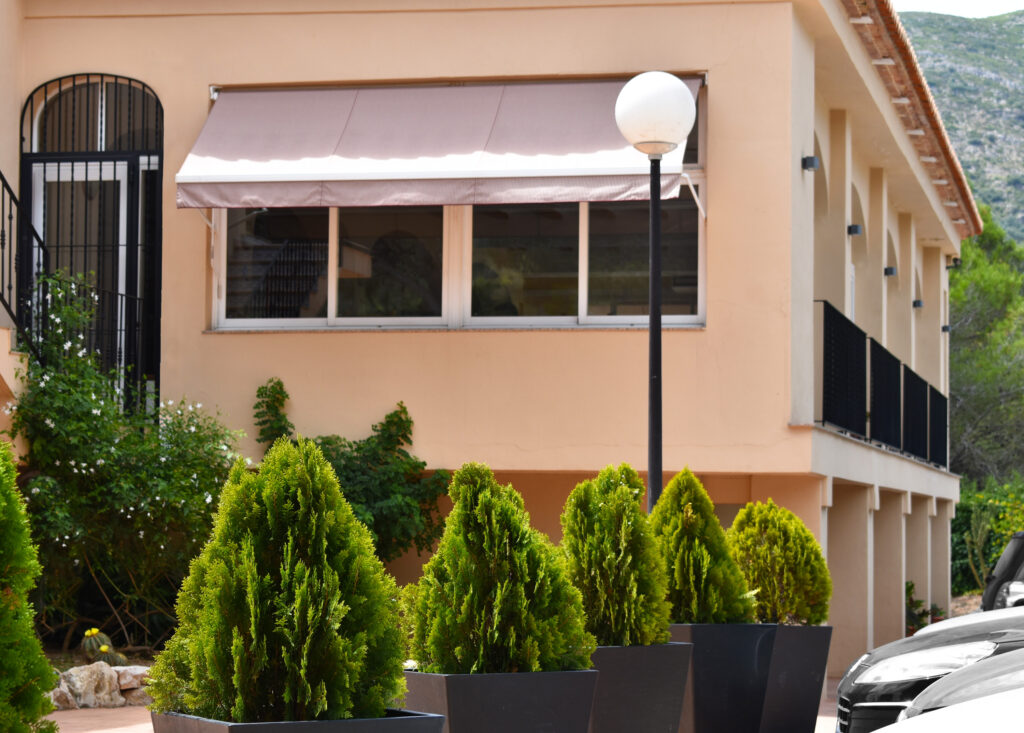 Exterior parcial del restaurante